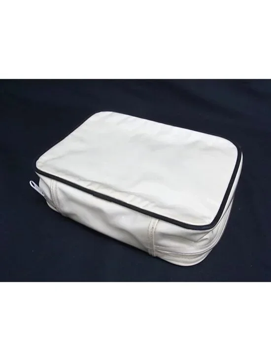 Chanel Multi Pouch Makeup Travel Set Amenity Set Ivory Black - Picture 2 of 5